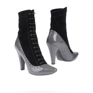 Marc by Marc Jacobs Leather Lasercut Accents Lace-Up Booties